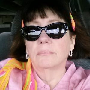 Meet your Posher, Jene